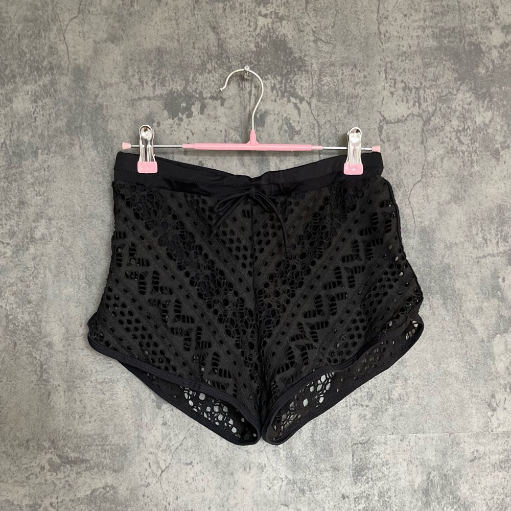 Bikini Bottom w. Crochet Overlay